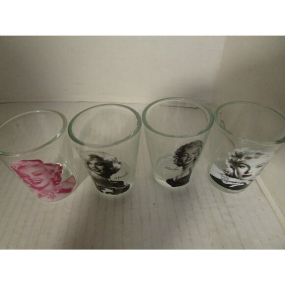 Marilyn Monroe Image 2.5" Shot Glasses Set of 4 Different Poses - Picture 7 of 7